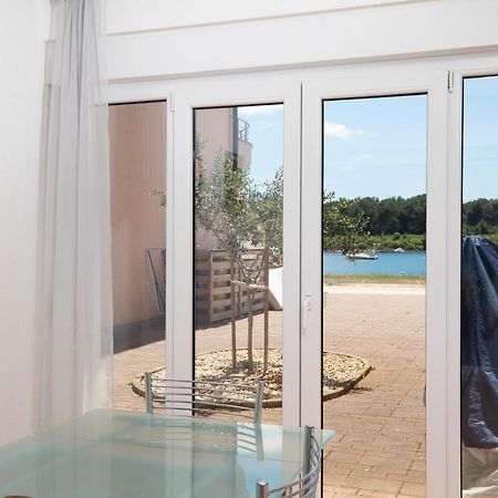Medulin Burle Sea View Apartment מראה חיצוני תמונה