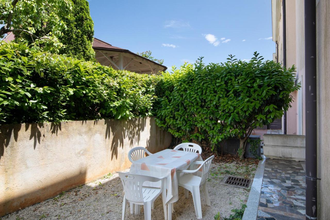 Medulin Burle Sea View Apartment מראה חיצוני תמונה